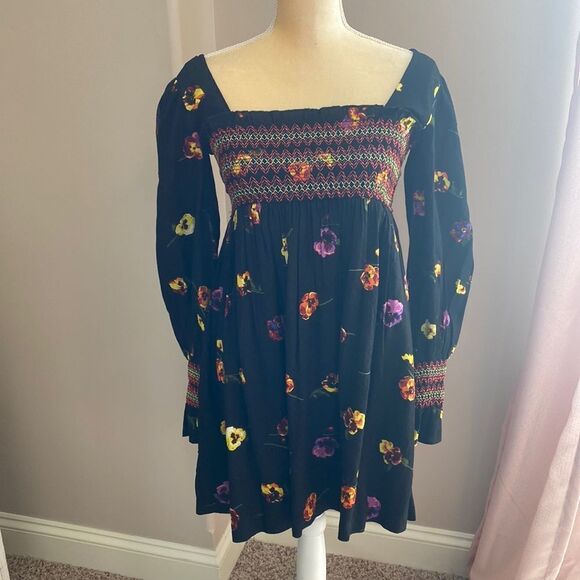 EUC Urban Outfitters Smoked Dress(size XS) - Picture 3 of 12